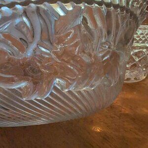 Floral Bowl with Swirled Glass Design.